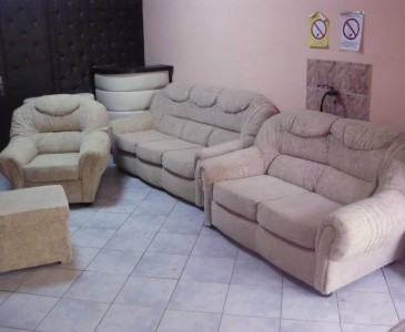 Tapacirani kućni nameštaj